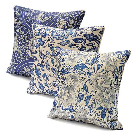 Kevin Textile Pack of 2 <strong>Decorative</strong> Outdoor Waterproof Throw <strong>Pillow Covers</strong> Checkered Pillowcases Classic Cushion Cases for Patio Couch Bench <strong>18 x 18</strong> Inch Blue. . Decorative pillow covers 18x18